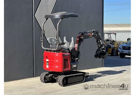 uhi mini digger|ume10t mini excavator.